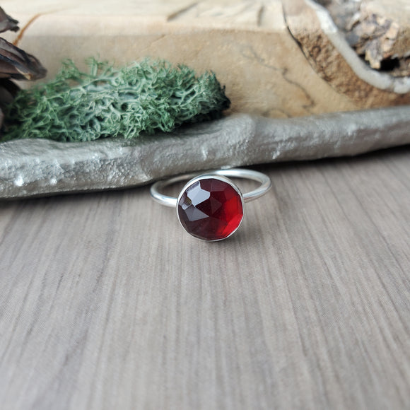 Garnet Ring, Faceted, 10mm